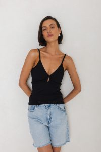 TOP GIGI CZARNY
