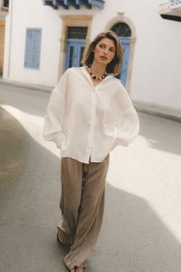 OVERSIZE w stylu premium – jak nosić luźne fasony, żeby wyglądać smuklej i bardziej elegancko?