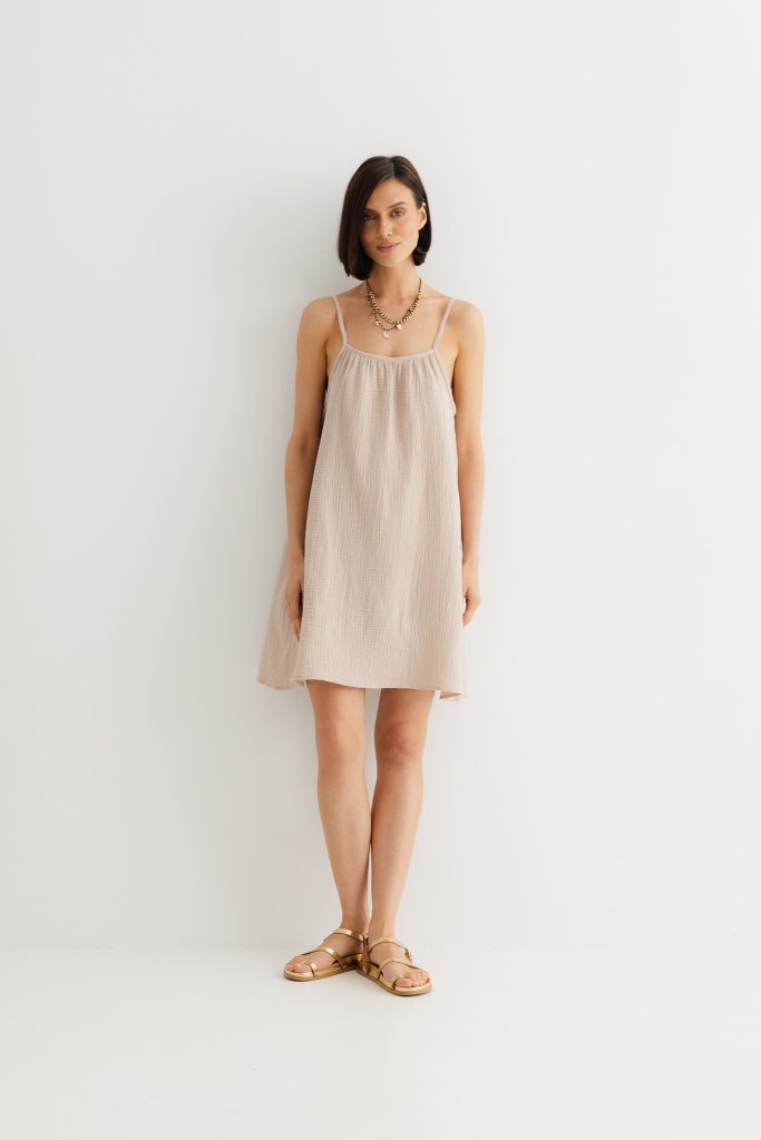 sukienka bella piaskowa