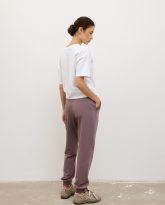 lekkie spodnie joggers lawendowe