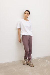 Które spodnie joggers damskie najlepiej pasują do casualowych stylizacji?