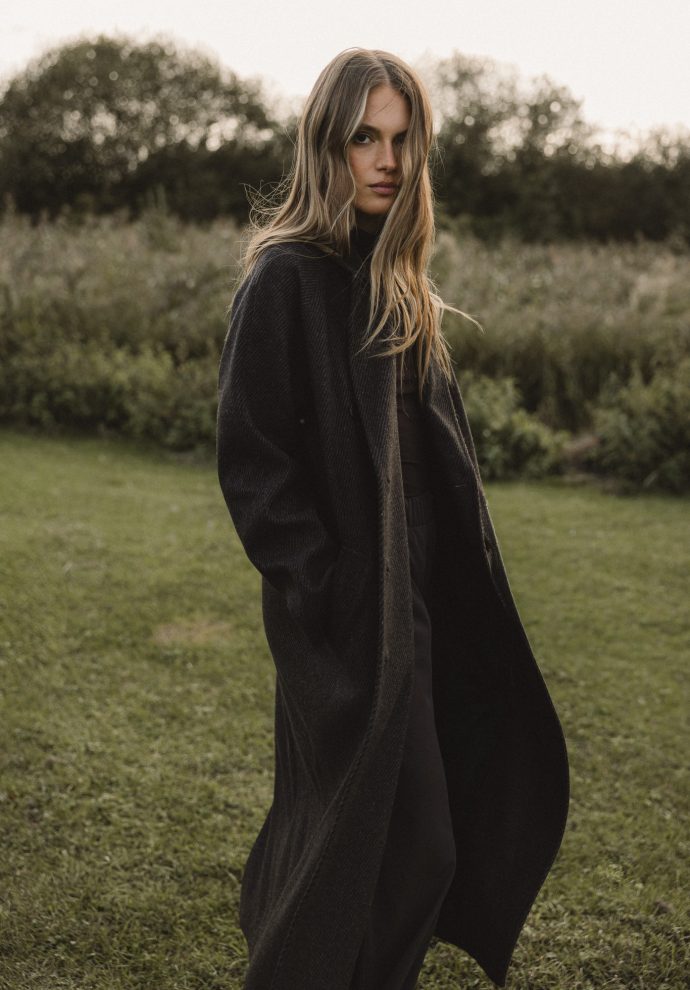 WEŁNIANY PŁASZCZ HARPER BRĄZOWY