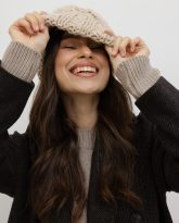 czapka prince beżowa