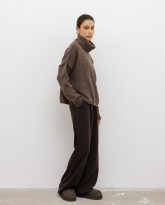 wełniany golf adele brązowy