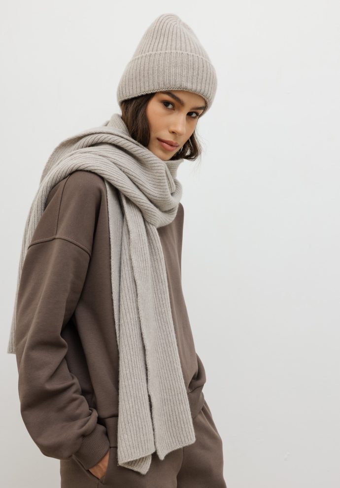 wełniana czapka ines beżowa