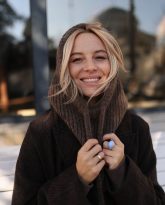 wełniana balaclava brązowa