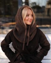 wełniana balaclava brązowa