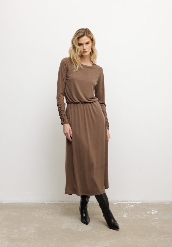 sukienka beverly czekoladowa