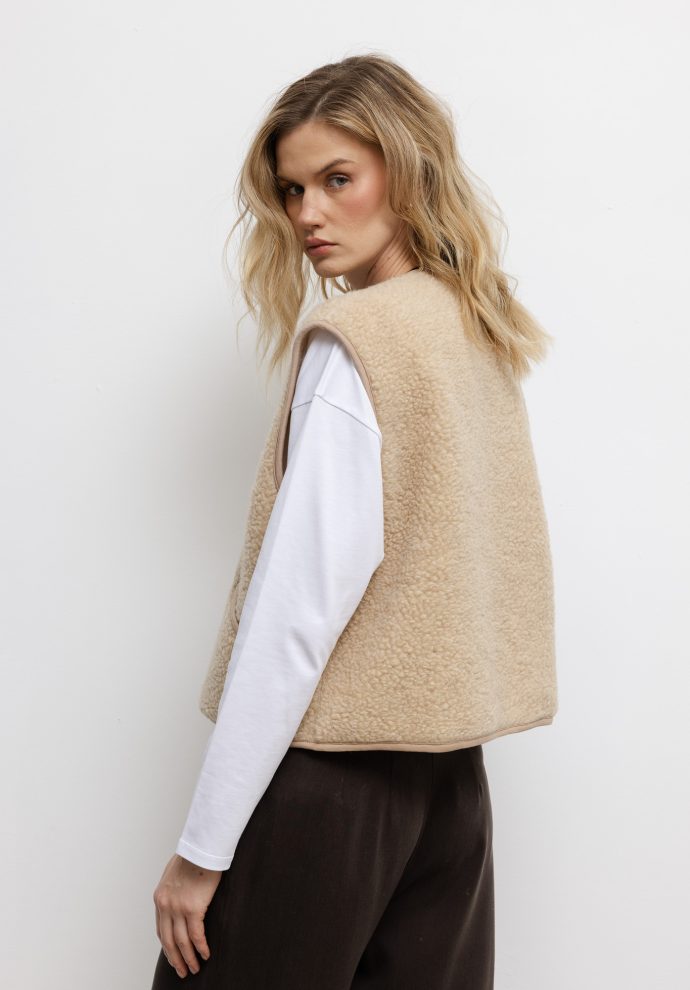 wełniana kamizelka teddy beżowa