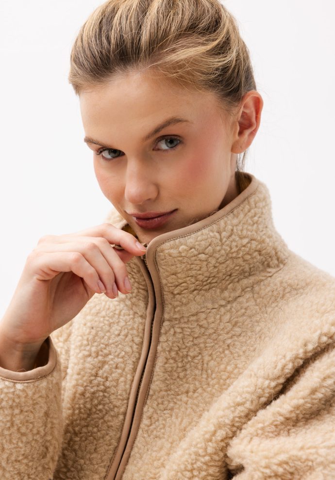 wełniana bluza teddy beżowa