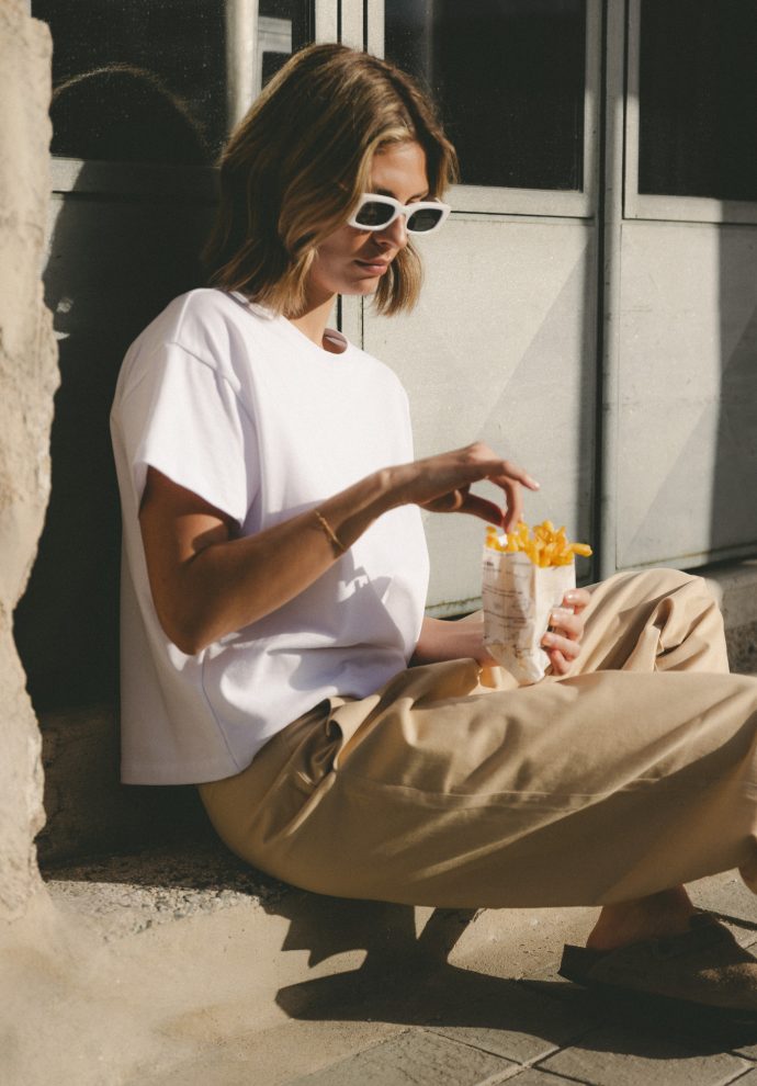 t-shirt naomi biały