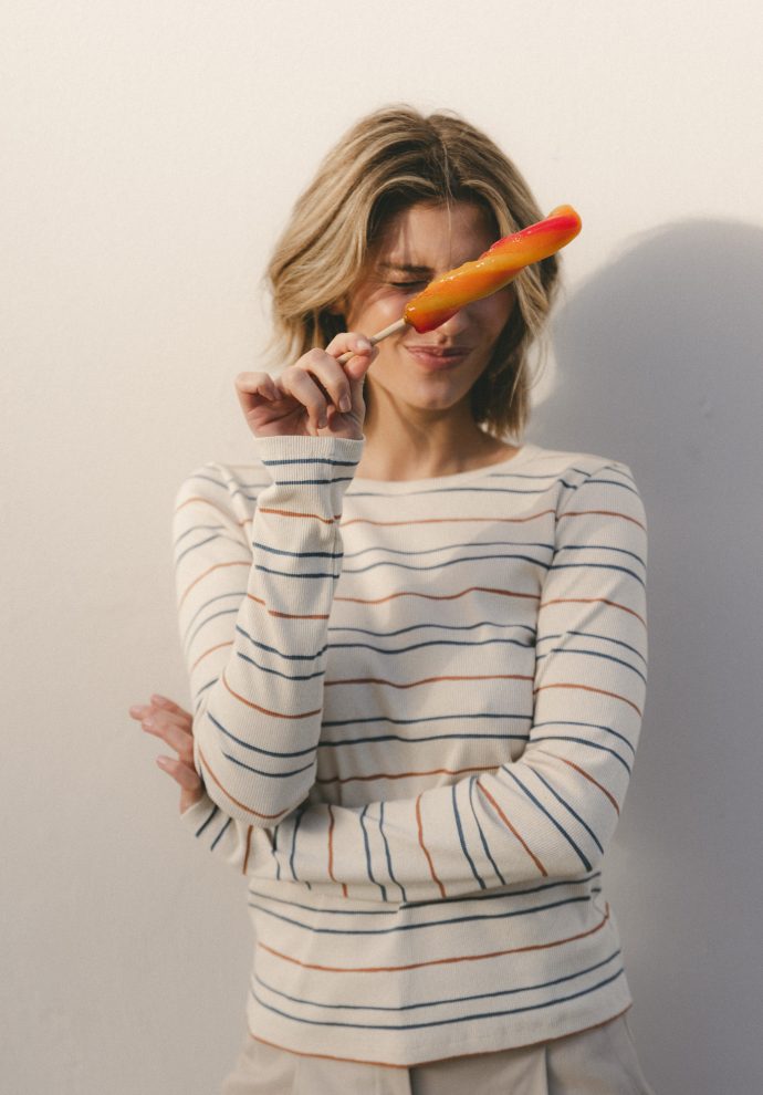 BLUZKA SUZANE W PASKI