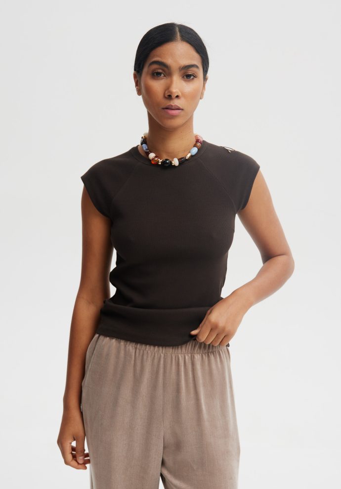 t-shirt benny czekoladowy