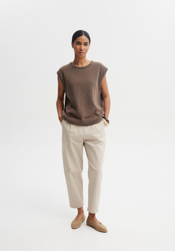 WEŁNIANA KAMIZELKA LAURA BRĄZOWA