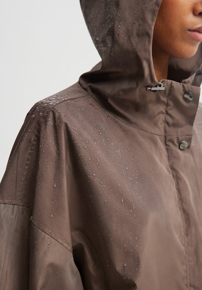 KURTKA PRZECIWDESZCZOWA NIKI KAKAO