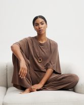 T-SHIRT LUNA BRĄZOWA