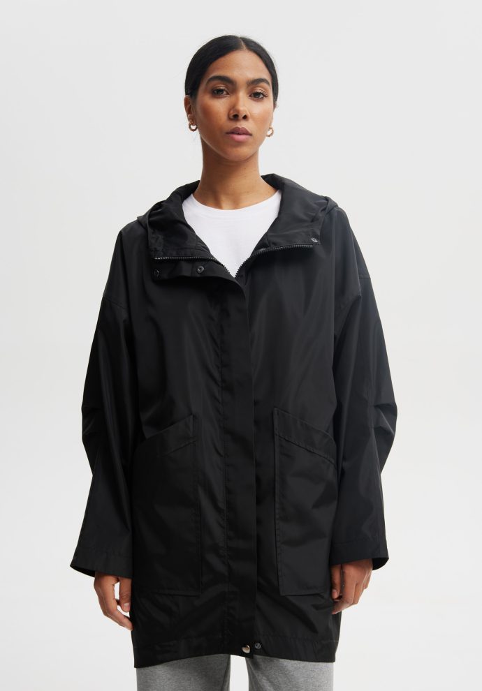 kurtka przeciwdeszczowa niki czarna