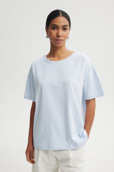 T-SHIRT ERICA “FLESS” BABY BLUE