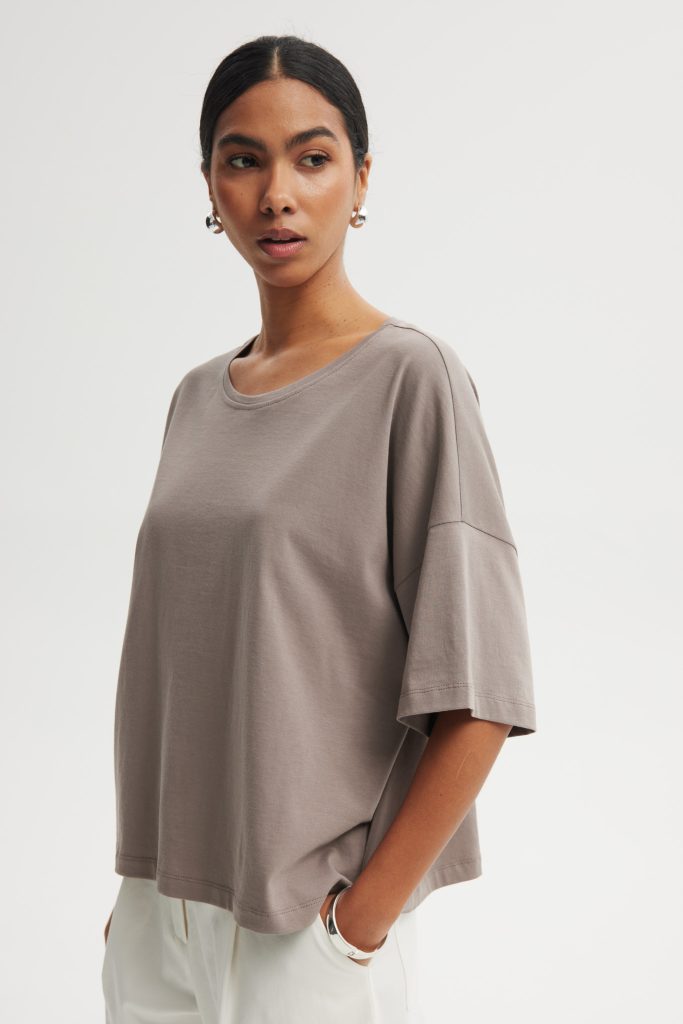 t-shirt claudia kakao