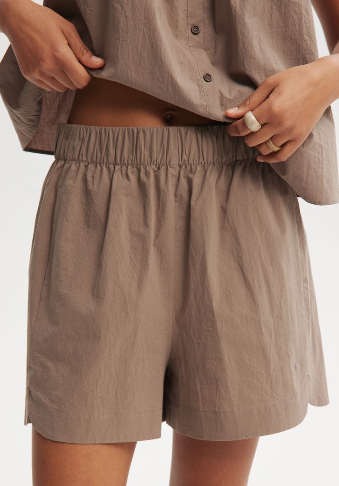 spodenki pilar taupe