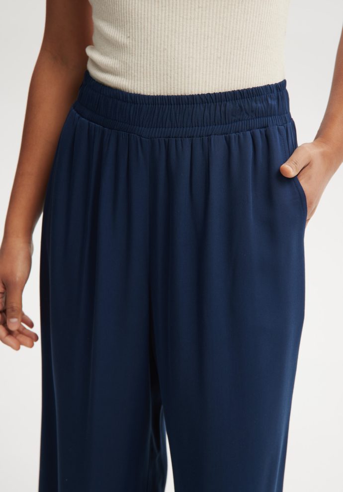 spodnie hera granatowe