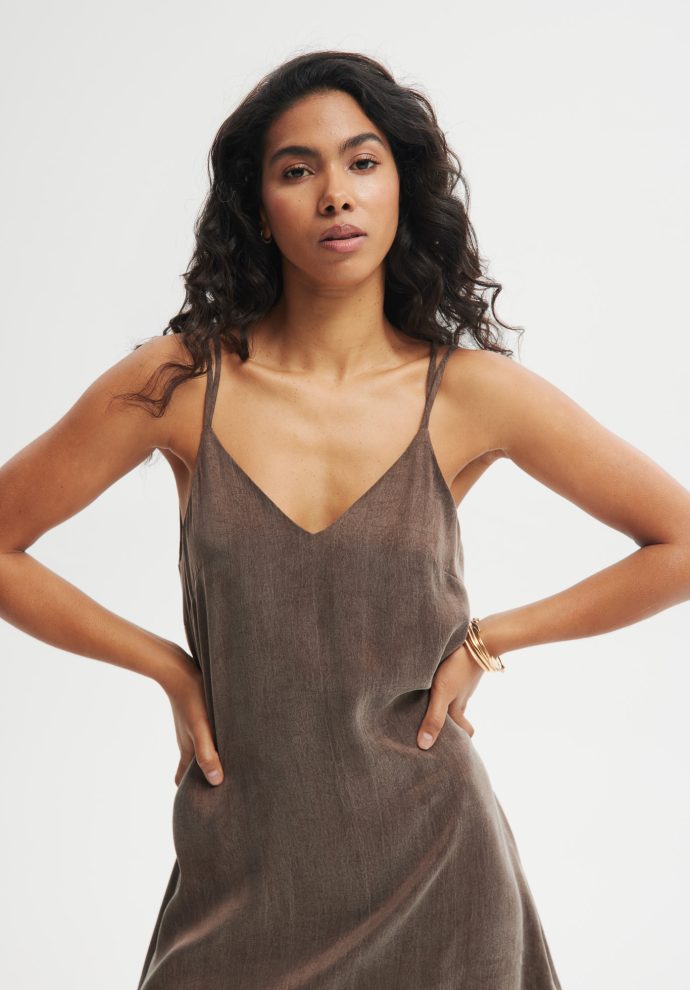 SUKIENKA LEXI CZEKOLADOWA