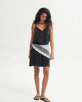 SUKIENKA LEXI CZARNA