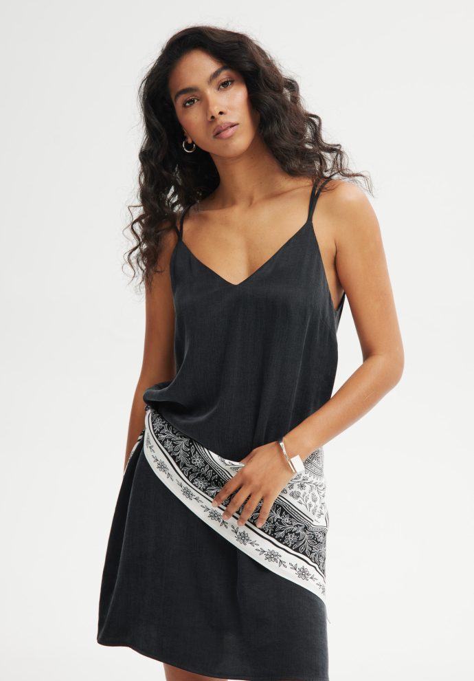 apaszka zoe czarno- biała