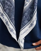 apaszka zoe granatowo- biała