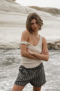 SPODENKI MEGAN CZARNO-BIAŁE