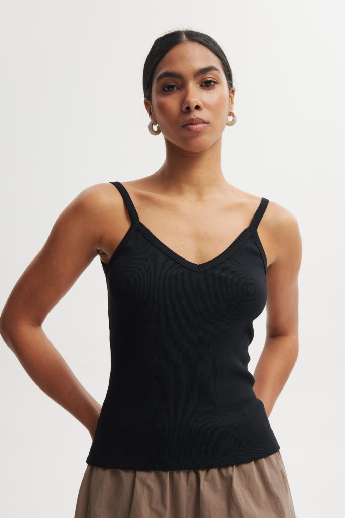top cami czarny