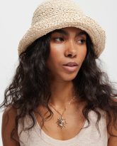 kapelusze backet piaskowy