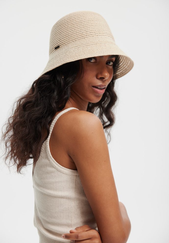 kapelusz backet retro beżowy