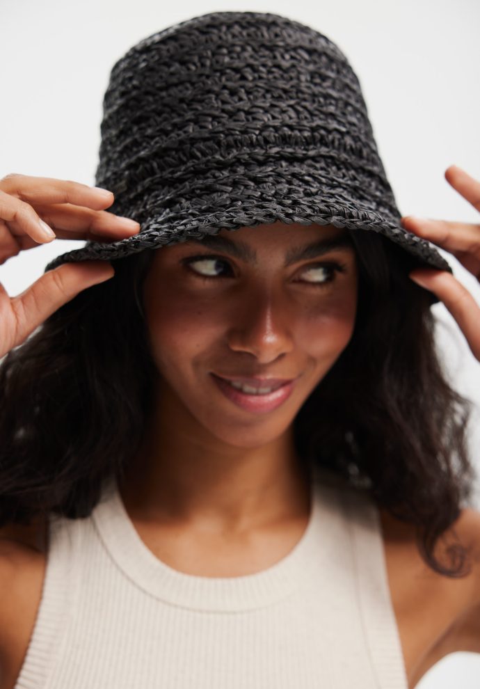 kapelusz backet czarny