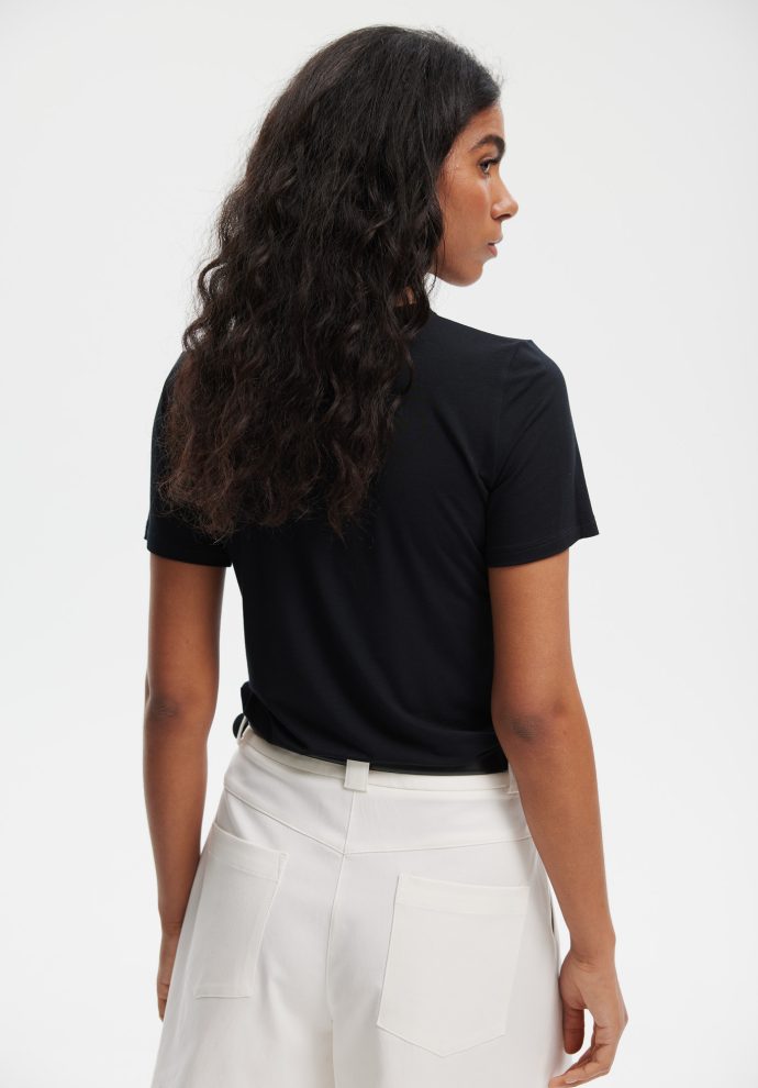 t-shirt nina czarny
