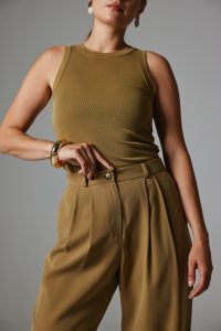 top lenora oliwka