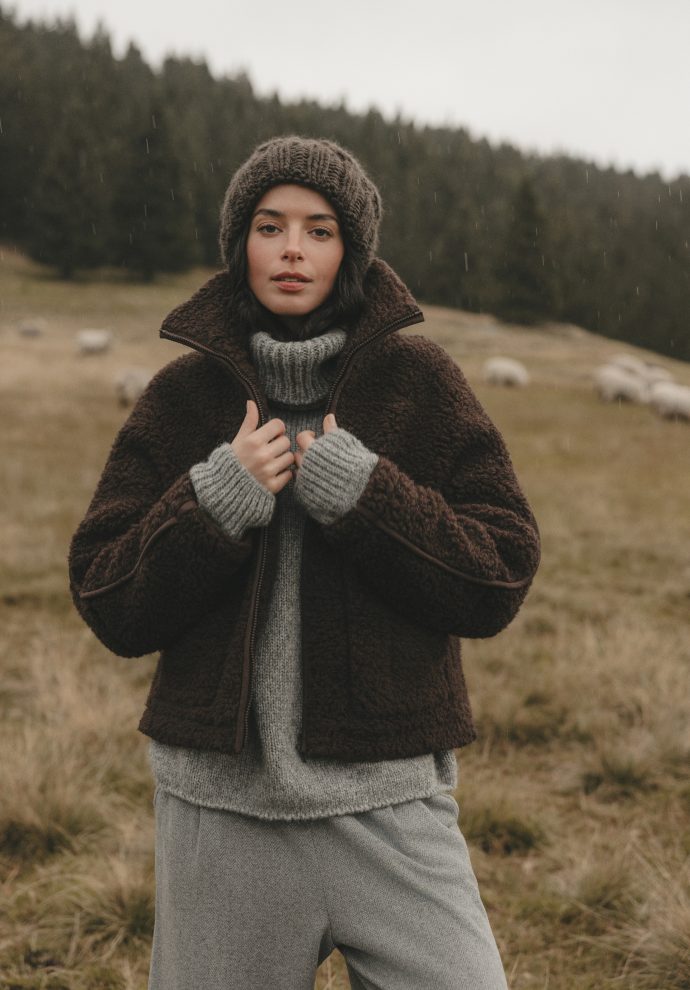 WEŁNIANA KURTKA TEDDY CZEKOLADOWY