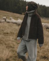 WEŁNIANA KURTKA TEDDY CZEKOLADOWY