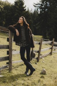 WEŁNIANA KURTKA TEDDY CZEKOLADOWA