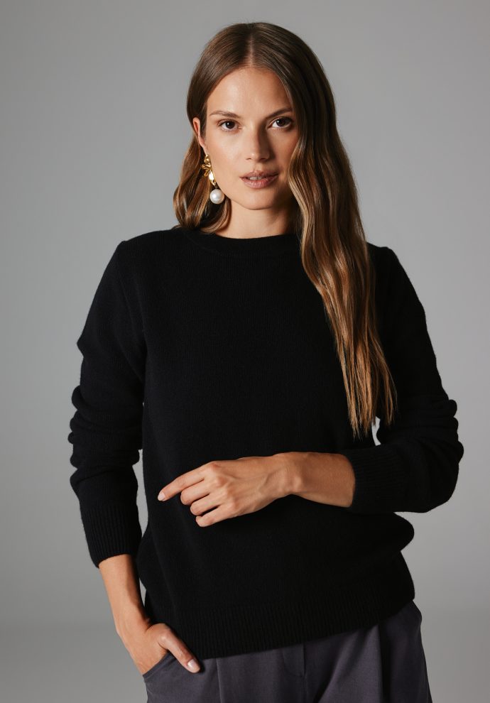 wełniany sweter laura czarny