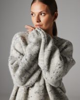 WEŁNIANY SWETER PETRA SZARY