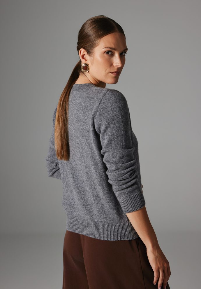 WEŁNIANY SWETER LAURA SZARY