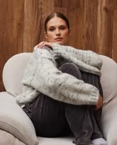 WEŁNIANY SWETER PETRA SZARY