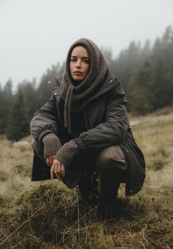 wełniana balaclava adele brązowa