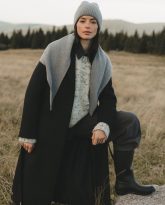 wełniana chusta ines ciemno szara