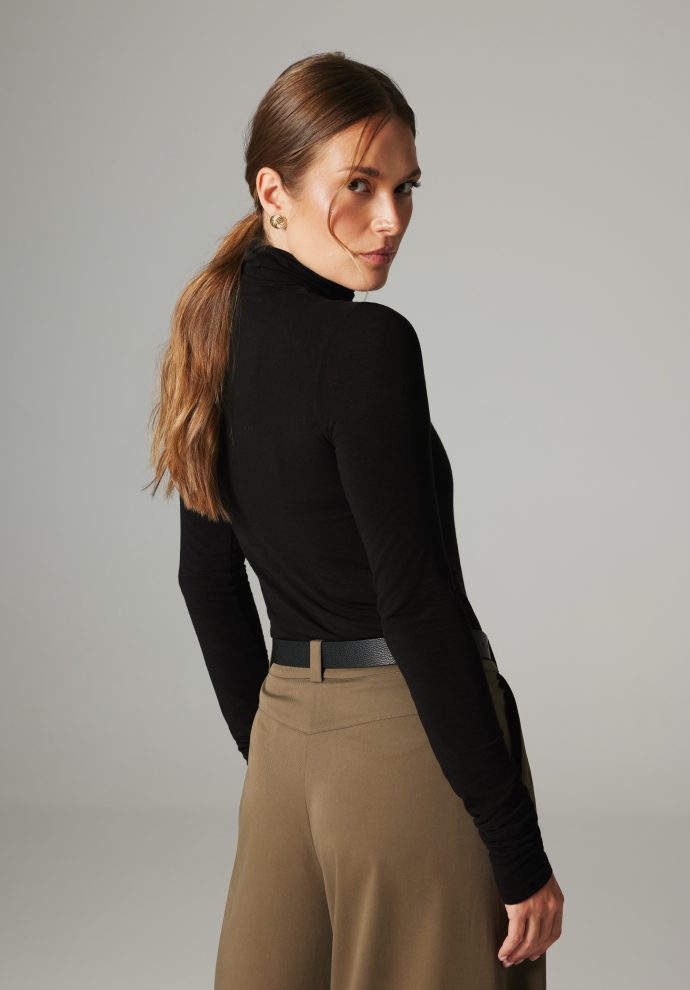 golf julia czarny